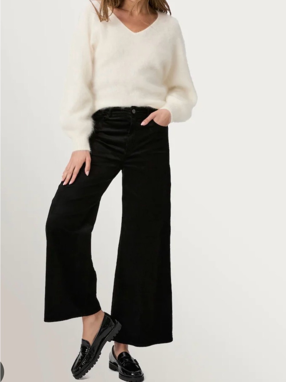 PAIGE Black Wide Leg Cropped Velvet Pants